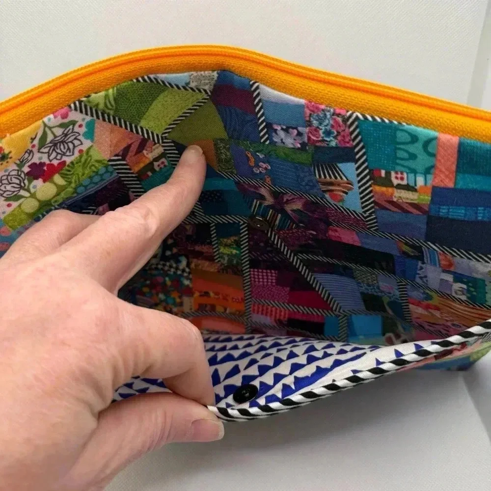 Colorful Patchwork Abstract Geometric Boho Multi Pocket Cosmetic‎ School Bag